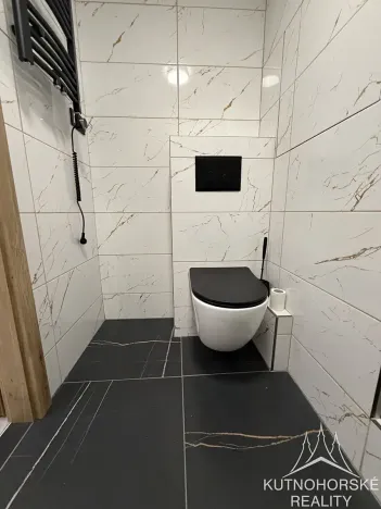 Pronájem bytu 1+kk, Čáslav, R. Těsnohlídka, 33 m2