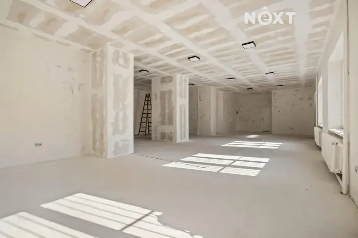 Pronájem obchodního prostoru, Karviná, tř. Osvobození, 140 m2