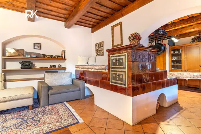 Prodej rodinného domu, Bříství, 375 m2