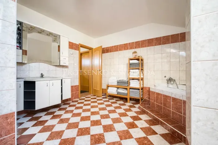 Prodej rodinného domu, Přerov nad Labem, 283 m2