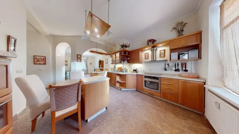 Prodej bytu 3+1, Karlovy Vary, Foersterova, 97 m2