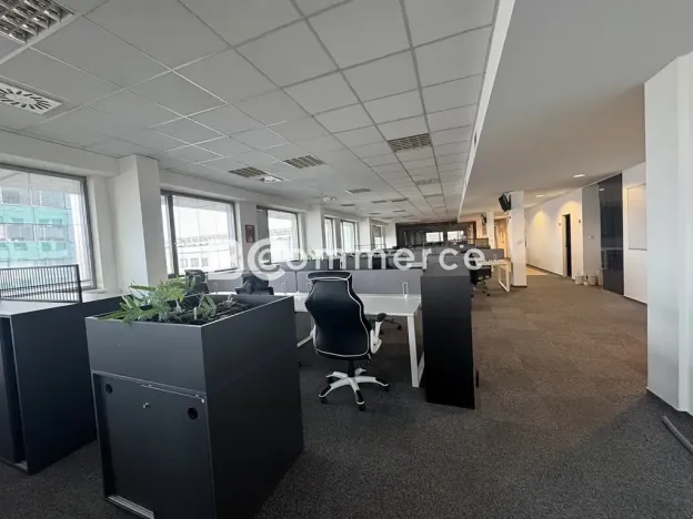 Pronájem kanceláře, Brno, 1020 m2
