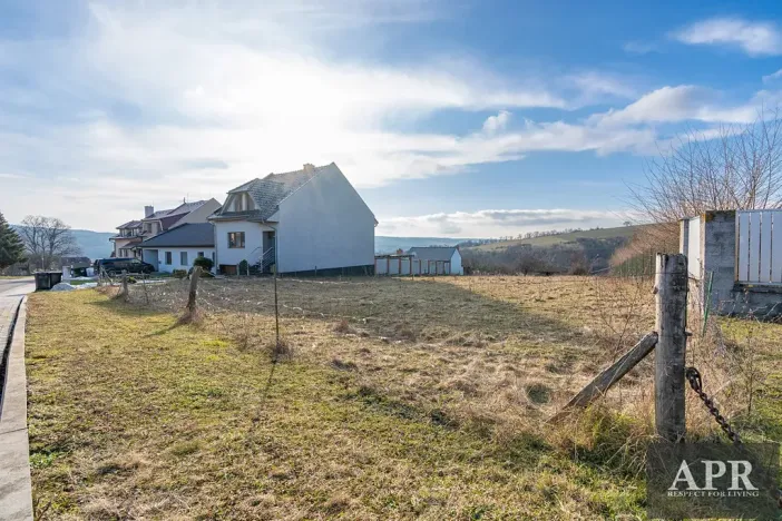 Prodej pozemku pro bydlení, Hradčovice, 861 m2