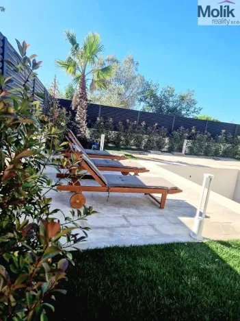 Prodej vily, Spille, 235 m2