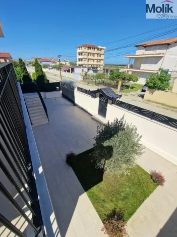 Prodej vily, Spille, 235 m2