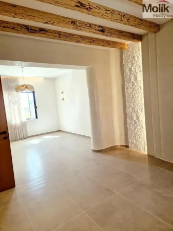 Prodej vily, Spille, 235 m2