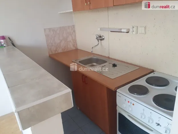 Pronájem bytu 1+kk, Děčín - Děčín II-Nové Město, Kamenická, 20 m2