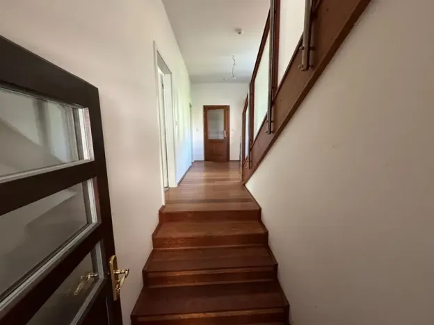 Dražba rodinného domu, Praha - Vinohrady, Květná, 266 m2