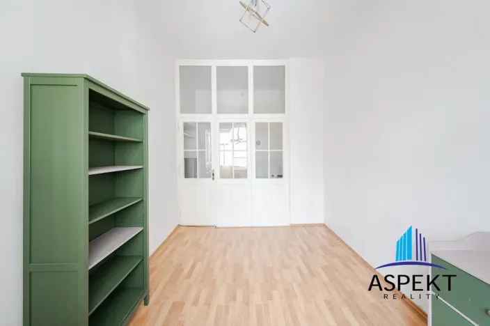 Pronájem bytu 2+1, Praha - Vinohrady, Belgická, 52 m2