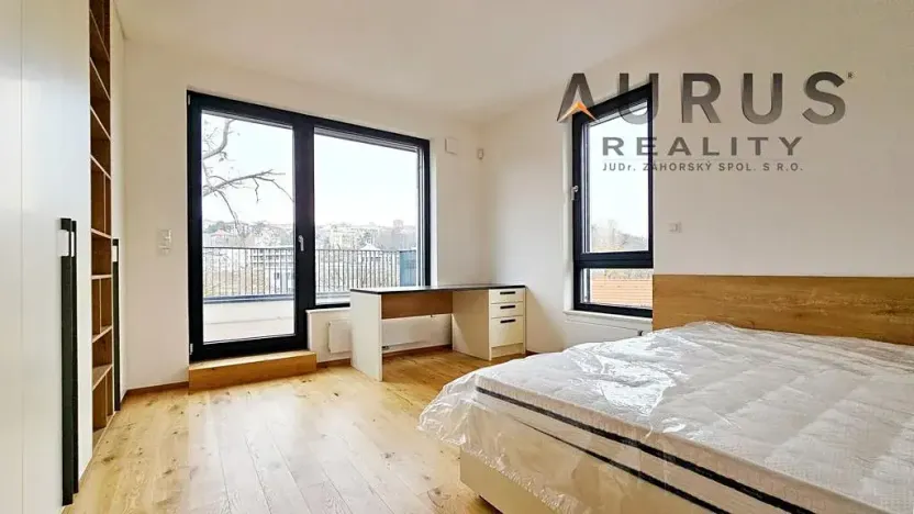 Pronájem bytu 4+kk, Praha - Nusle, Bělehradská, 123 m2