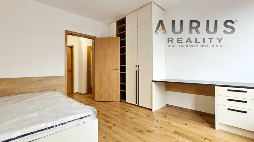 Pronájem bytu 4+kk, Praha - Nusle, Bělehradská, 123 m2