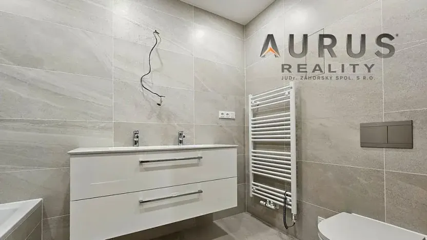 Pronájem bytu 4+kk, Praha - Nusle, Bělehradská, 123 m2