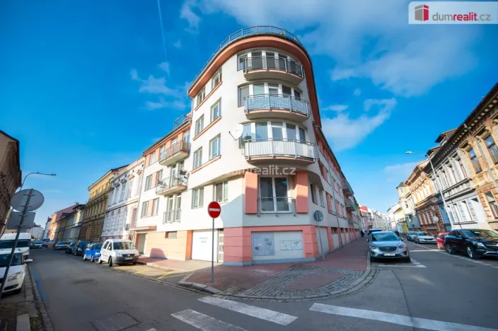 Prodej bytu 3+kk, České Budějovice - České Budějovice 3, Riegrova, 94 m2