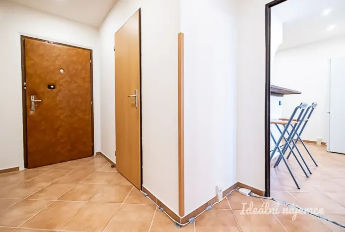 Pronájem bytu 2+kk, Praha - Hostivař, Švehlova, 45 m2