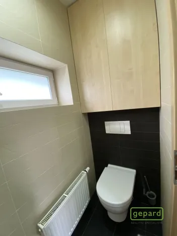 Pronájem obchodního prostoru, Bohuňovice, U stavu, 35 m2