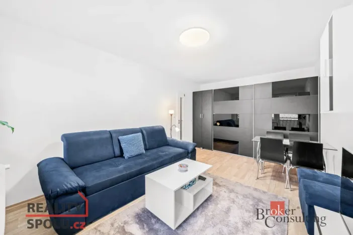 Pronájem bytu 2+1, Rokycany - Plzeňské Předměstí, Polní, 57 m2