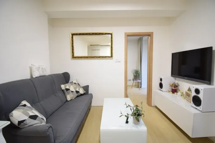 Pronájem bytu 2+kk, Brno, Horova, 36 m2