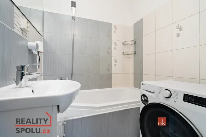 Prodej bytu 4+1, Plzeň - Bolevec, Sokolovská, 82 m2