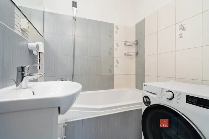 Prodej bytu 4+1, Plzeň - Bolevec, Sokolovská, 82 m2