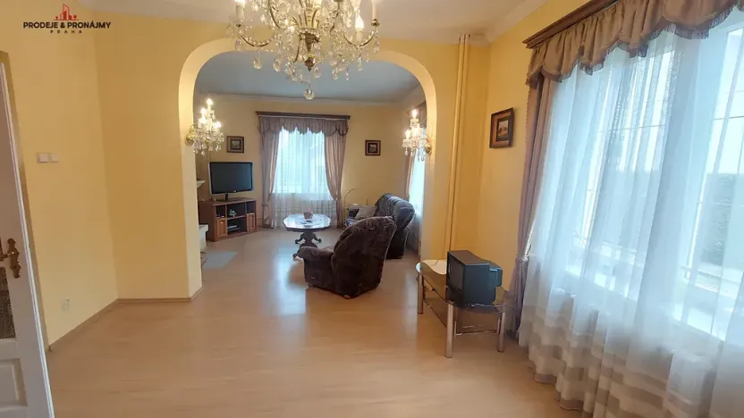 Prodej vily, Praha, 243 m2