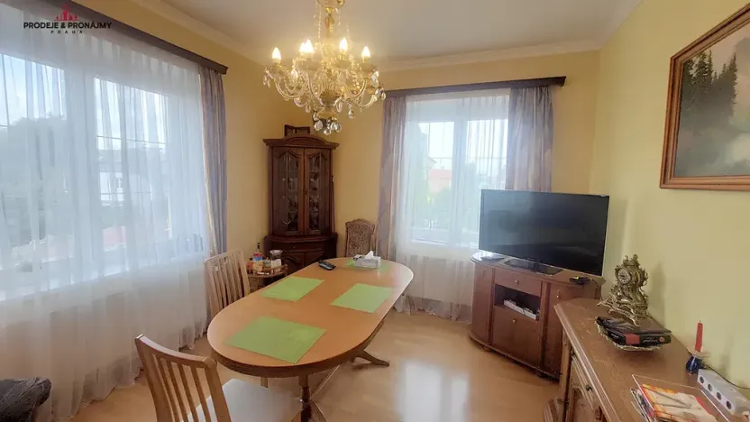 Prodej vily, Praha, 243 m2