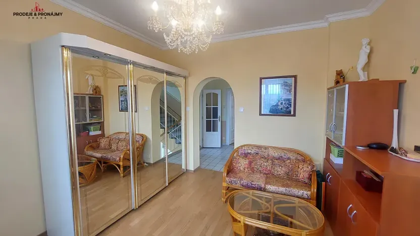 Prodej vily, Praha, 243 m2