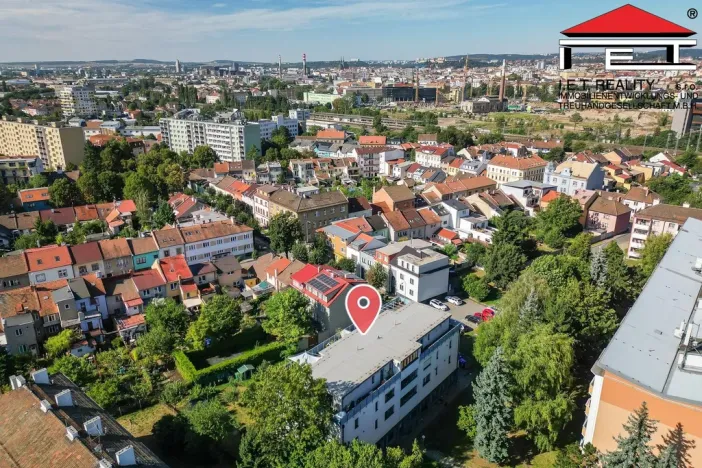 Prodej garáže, Brno - Židenice, Svatoplukova, 14 m2