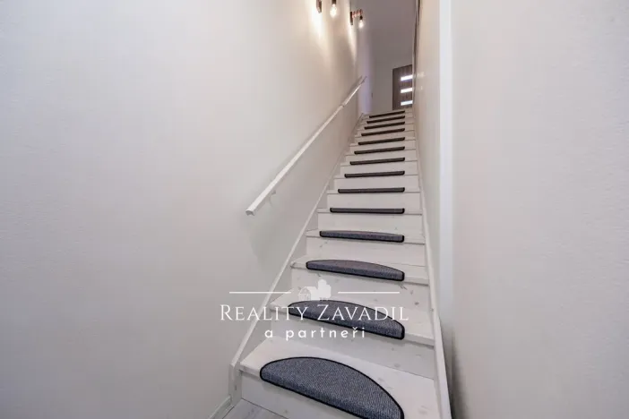 Prodej rodinného domu, Babice, K Vile, 106 m2