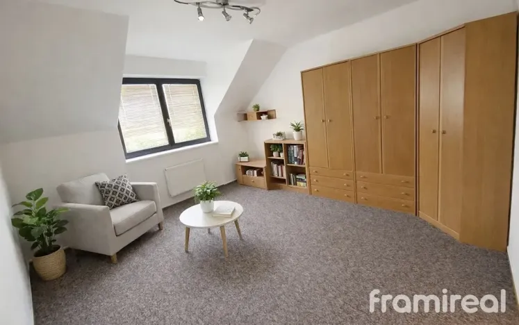 Pronájem bytu 2+1, Brno, Podbělová, 49 m2