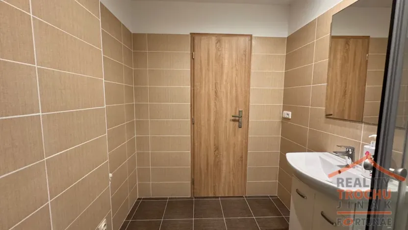 Pronájem bytu 1+1, Hradec Králové, Durychova, 45 m2