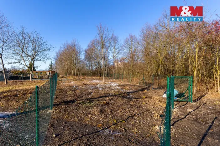 Prodej zahrady, Pardubice, 493 m2