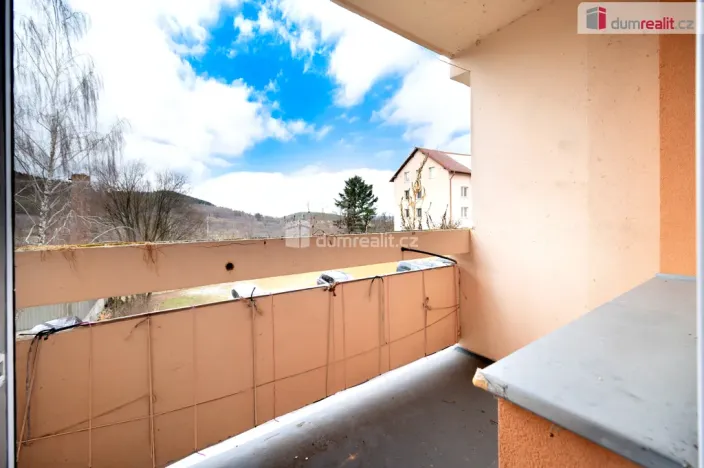 Prodej bytu 3+1, Lhenice, Sídliště SNP, 72 m2