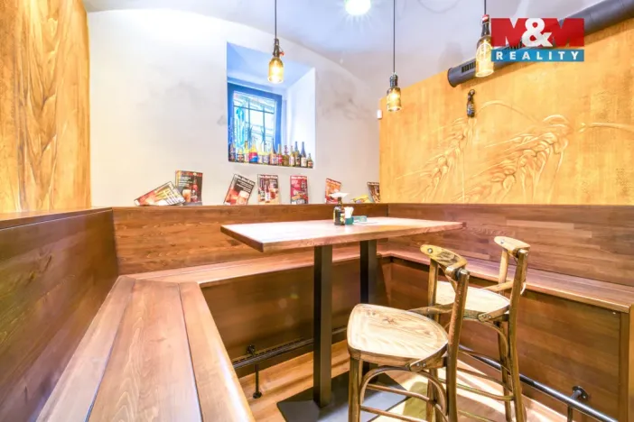 Pronájem obchodního prostoru, Plzeň - Jižní Předměstí, Americká, 102 m2