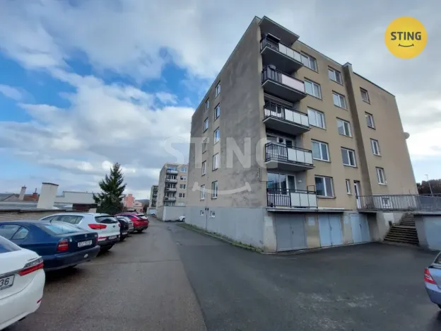 Prodej bytu 2+1, Rosice, Komenského náměstí, 60 m2