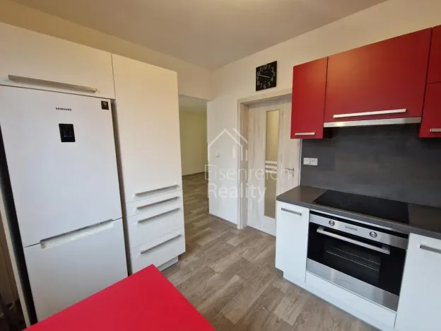 Pronájem bytu 3+1, Hradec Králové - Moravské Předměstí, Sekaninova, 77 m2