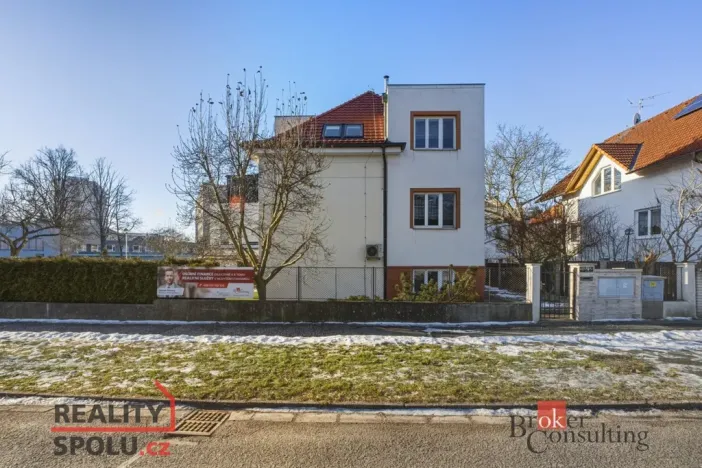 Prodej rodinného domu, Hradec Králové - Slezské Předměstí, Brandlova, 203 m2