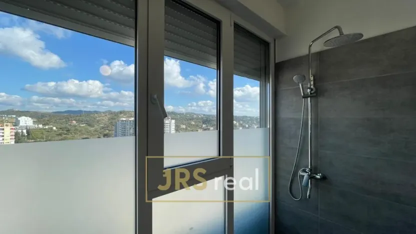 Prodej bytu 3+kk, durres, Albánie, 140 m2