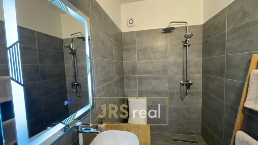 Prodej bytu 3+kk, durres, Albánie, 140 m2