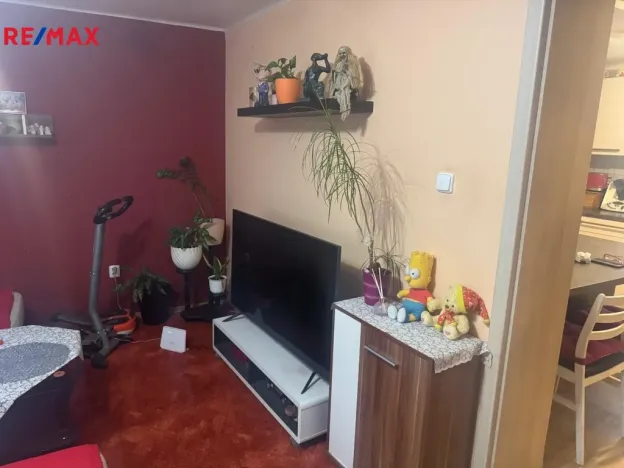 Prodej rodinného domu, Roštění, 450 m2