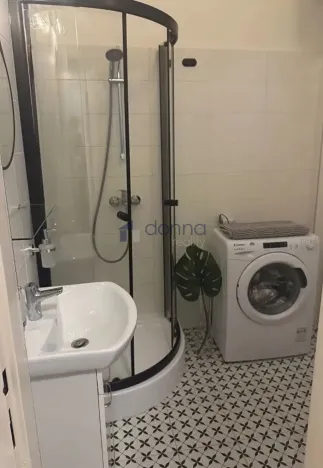 Pronájem bytu 2+kk, Praha, náměstí Dr. Václava Holého, 44 m2