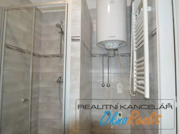 Pronájem bytu 1+1, Beňov, 50 m2