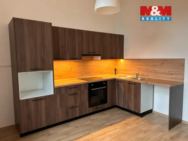 Pronájem bytu 2+1, Frýdek-Místek - Místek, Josefa Václava Sládka, 96 m2