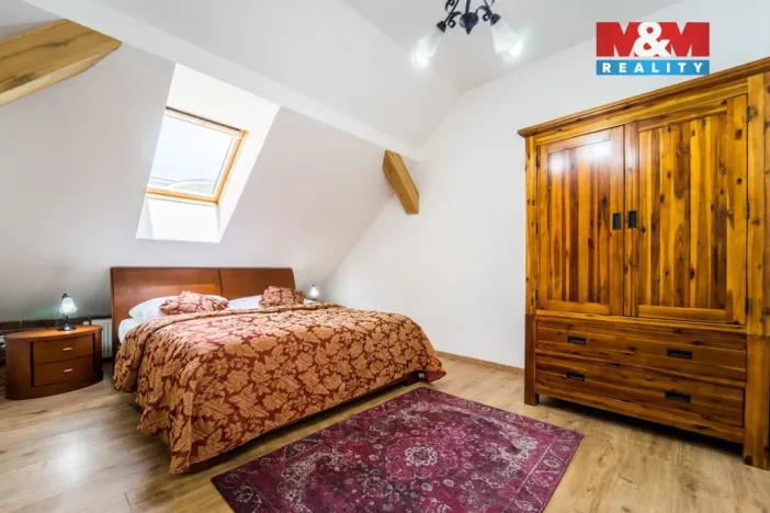 Pronájem bytu 4+kk, Plzeň - Vnitřní Město, Zbrojnická, 102 m2