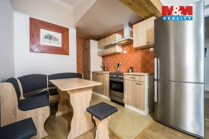 Pronájem bytu 4+kk, Plzeň - Vnitřní Město, Zbrojnická, 102 m2