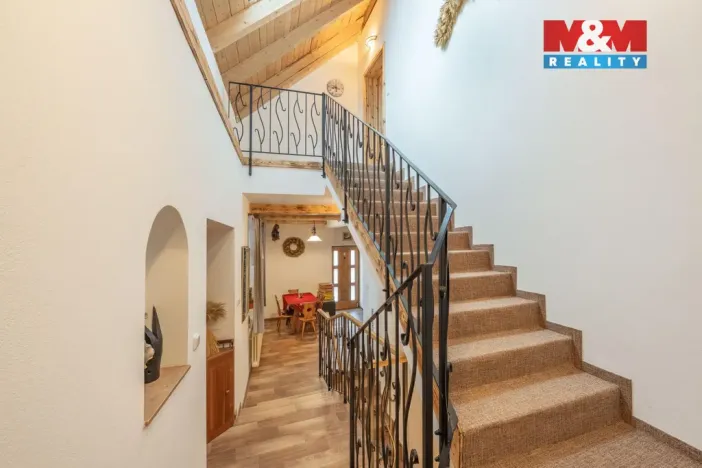 Prodej ubytování, Benešov nad Černou - Děkanské Skaliny, 217 m2