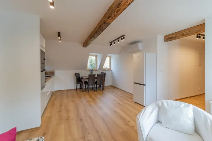 Prodej bytu 2+kk, Petrovice u Sušice - Jiřičná, 53 m2