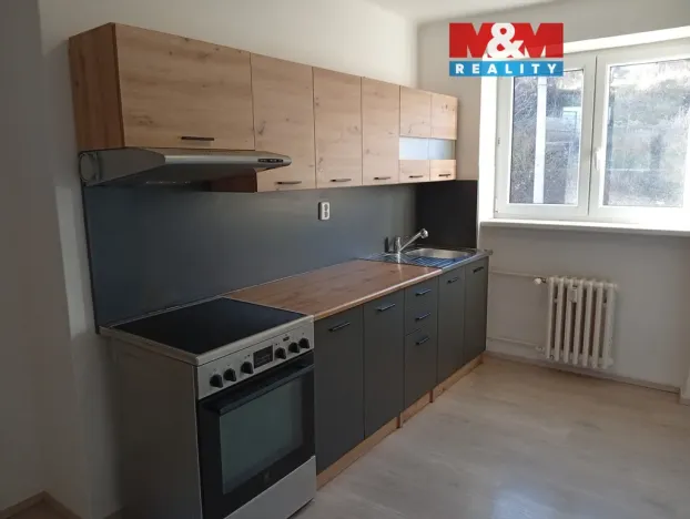 Pronájem bytu 2+1, Solenice, 51 m2