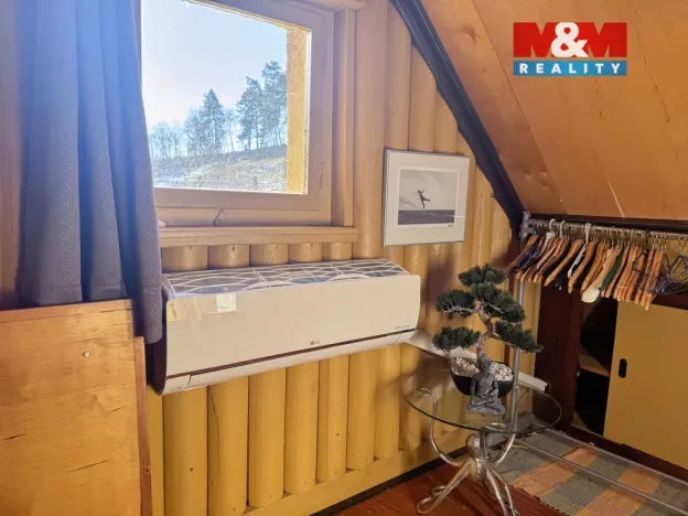 Pronájem chaty, Jenišovice, 77 m2