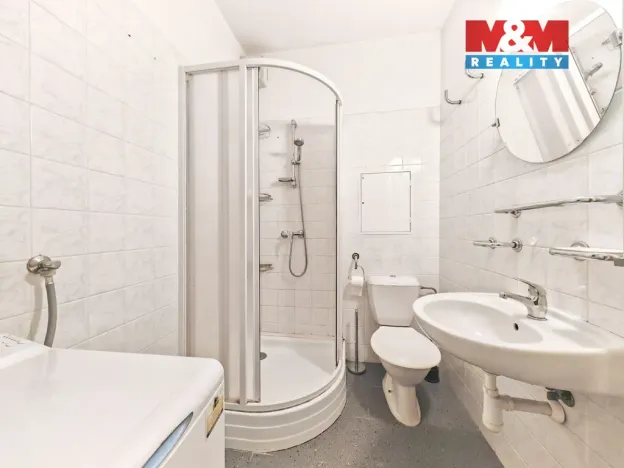 Pronájem bytu 2+kk, Dvůr Králové nad Labem, Štefánikova, 49 m2