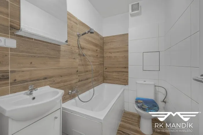 Pronájem bytu 1+kk, Hostivice, Za Mlýnem, 29 m2